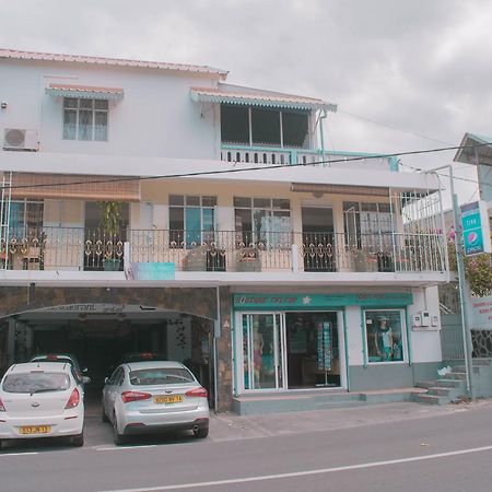 Chez Tino Bed & Breakfast Trou d'Eau Douce Ngoại thất bức ảnh