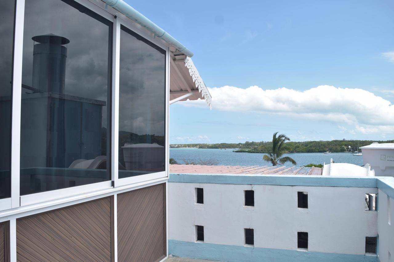 Chez Tino Bed & Breakfast Trou d'Eau Douce Ngoại thất bức ảnh